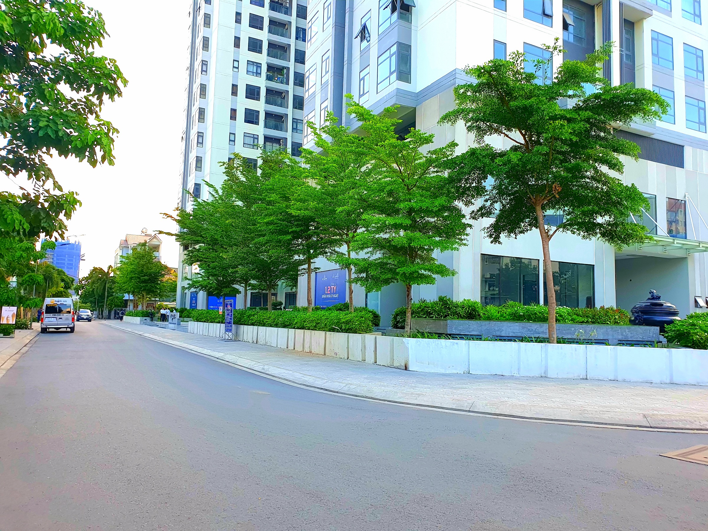 Cho thuê Shophouse lớn 1052m2 De Capella Quận 2 410 triệu/tháng