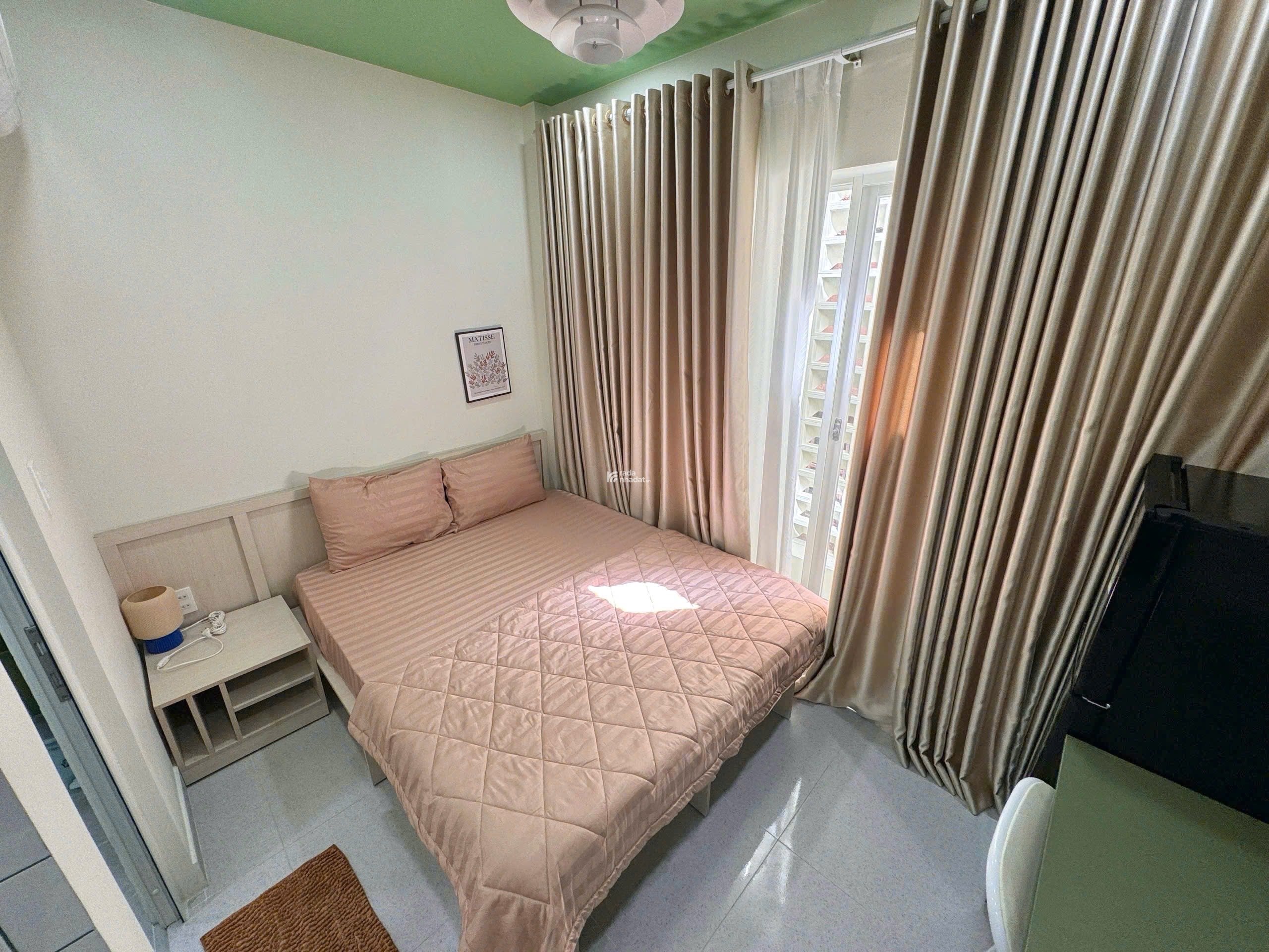 CĂN HỘ STUDIO THANG MÁY FULL NỘI THẤT BAN CÔNG QUẬN 5