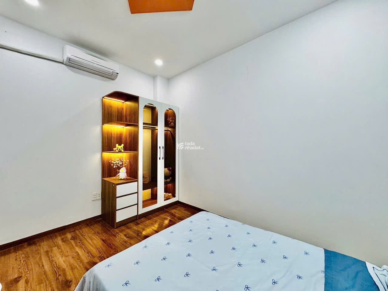 Nhà hẻm 5m, 50,4m2 đường Bùi Đình Tuý, P24, Bình Thạnh giá 2 tỷ 350tr