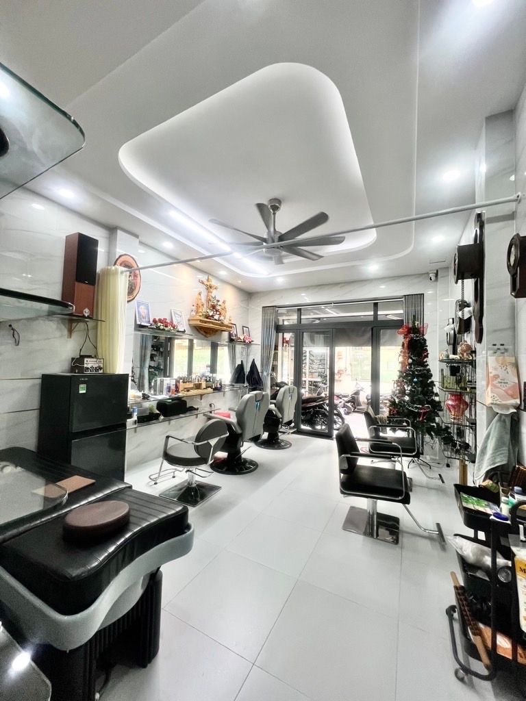 Nhà 4 tầng kinh doanh đỉnh Tây Thạnh- sát Aoen Tân Phú kết cấu 1 trệt 3 lầu ,gồm 3 phòng ngủ 3 Wc, 