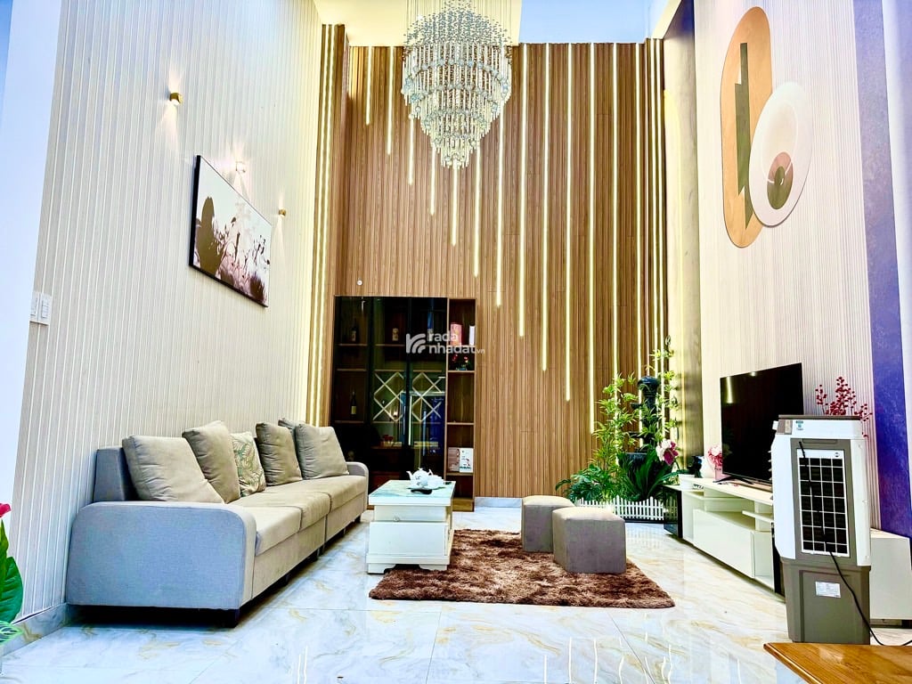 	NHÀ 5 TẦNG MỚI ĐẸP - FULL NỘI THẤT COZY - 4x14M, KHU CAO TẦNG ĐỒNG BỘ VIP, GÒ VẤP, 9.X TỶ 