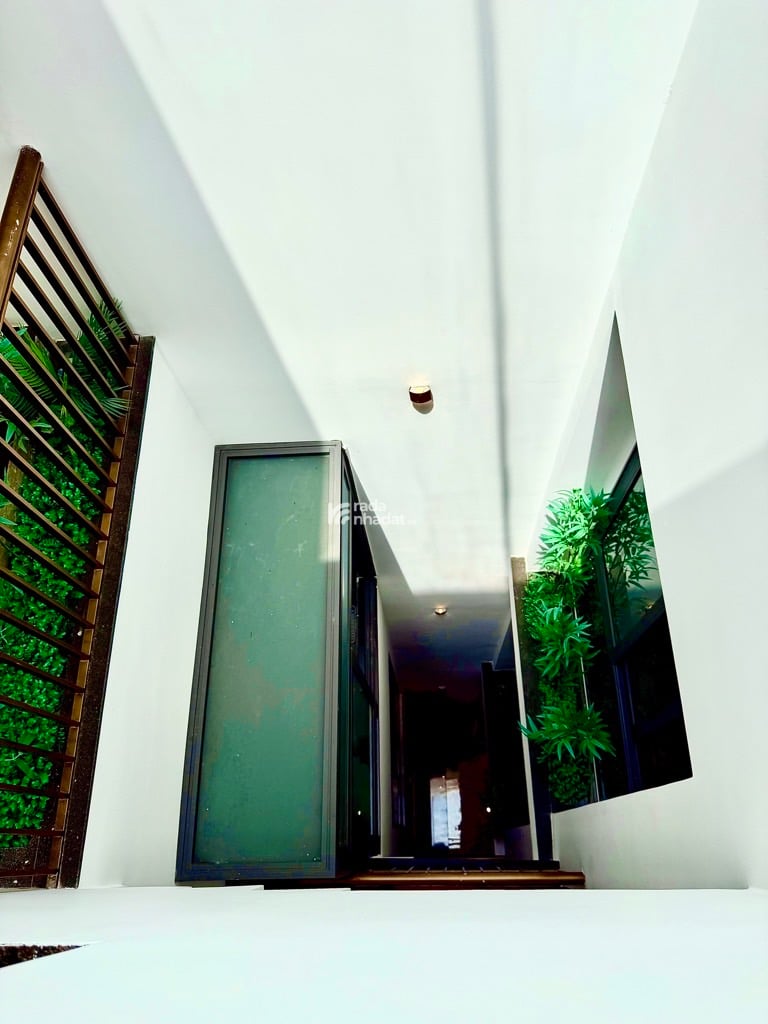 	NHÀ 5 TẦNG MỚI ĐẸP - FULL NỘI THẤT COZY - 4x14M, KHU CAO TẦNG ĐỒNG BỘ VIP, GÒ VẤP, 9.X TỶ 