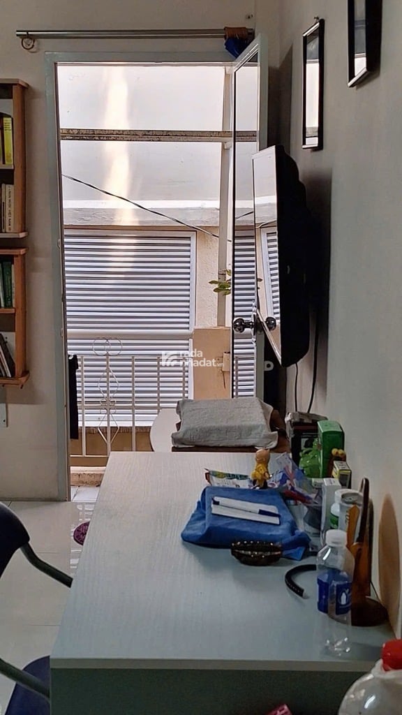 HẺM XE HƠI 6M TRẦN CAO VÂN, PHÚ NHUẬN, 48M2 CÓ KẾT CẤU Ở NGAY. GIẢM 800TR CHỈ 6.6T TL 