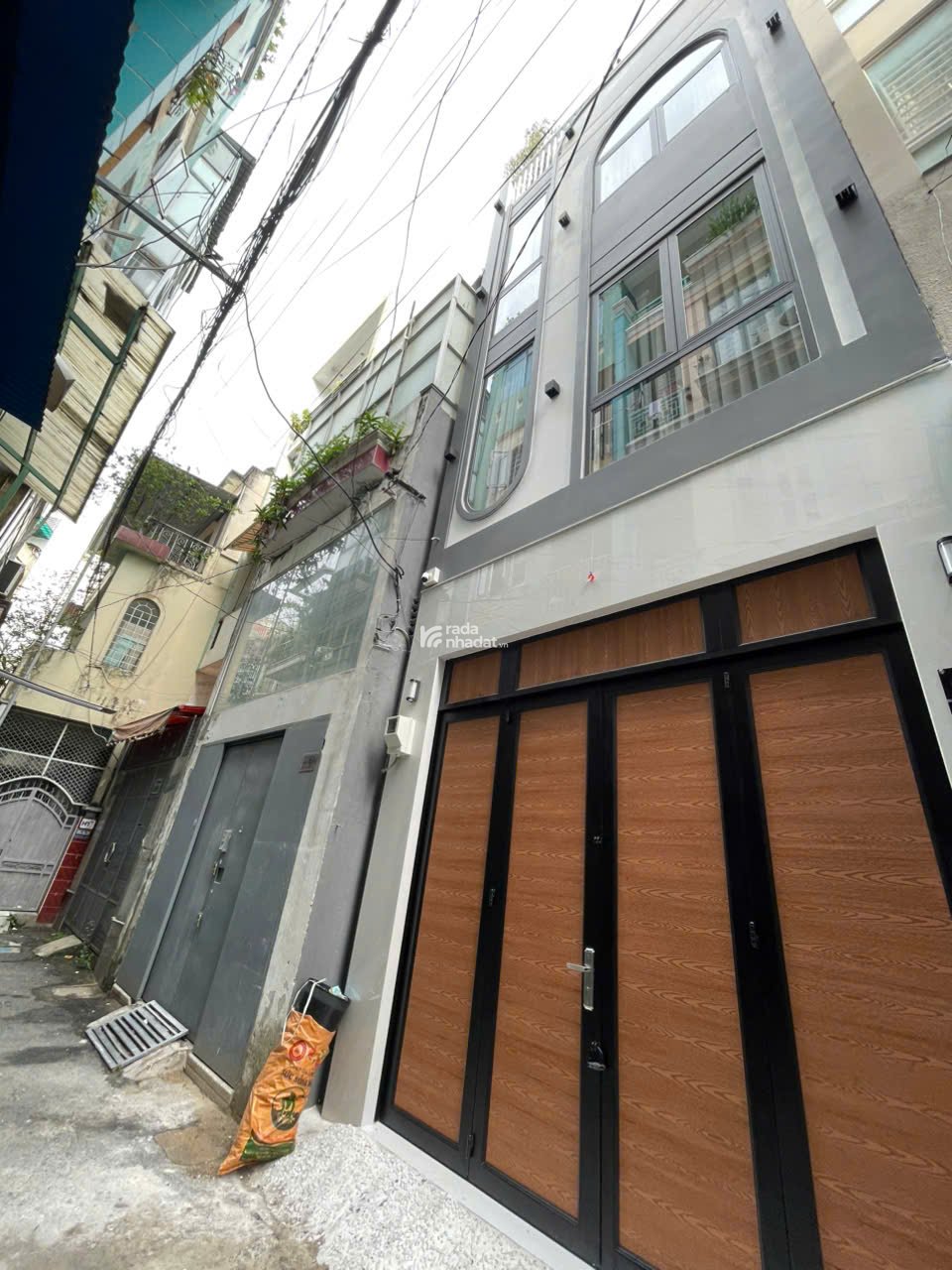 BÁN NHÀ ĐẸP HẺM XE HƠI NGANG 10 DÀI 12M TÔ HIẾN THÀNH, P14, Q10 