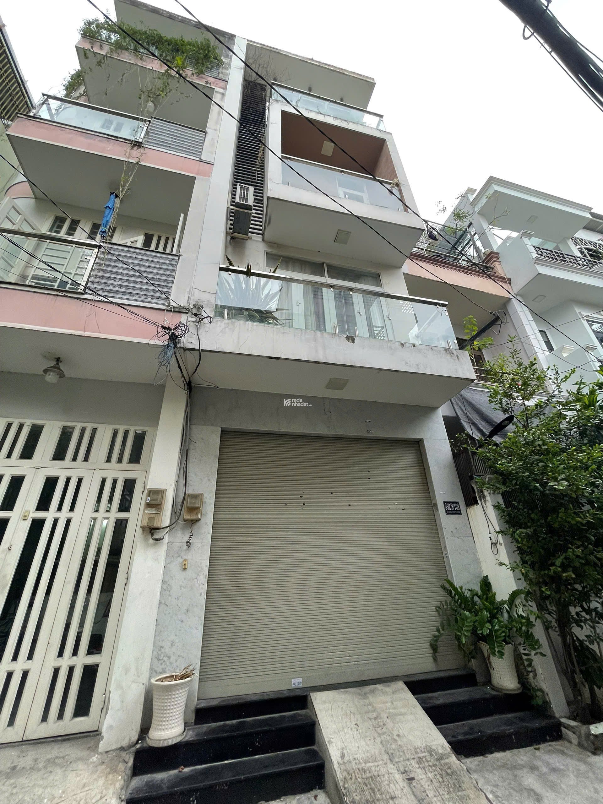 Nhà đẹp Cao Thắng Quận 10, 4x14m, 1 trệt 2 lầu sân thượng ,vị trí cực đắc địa, giá chỉ 13 tỷ