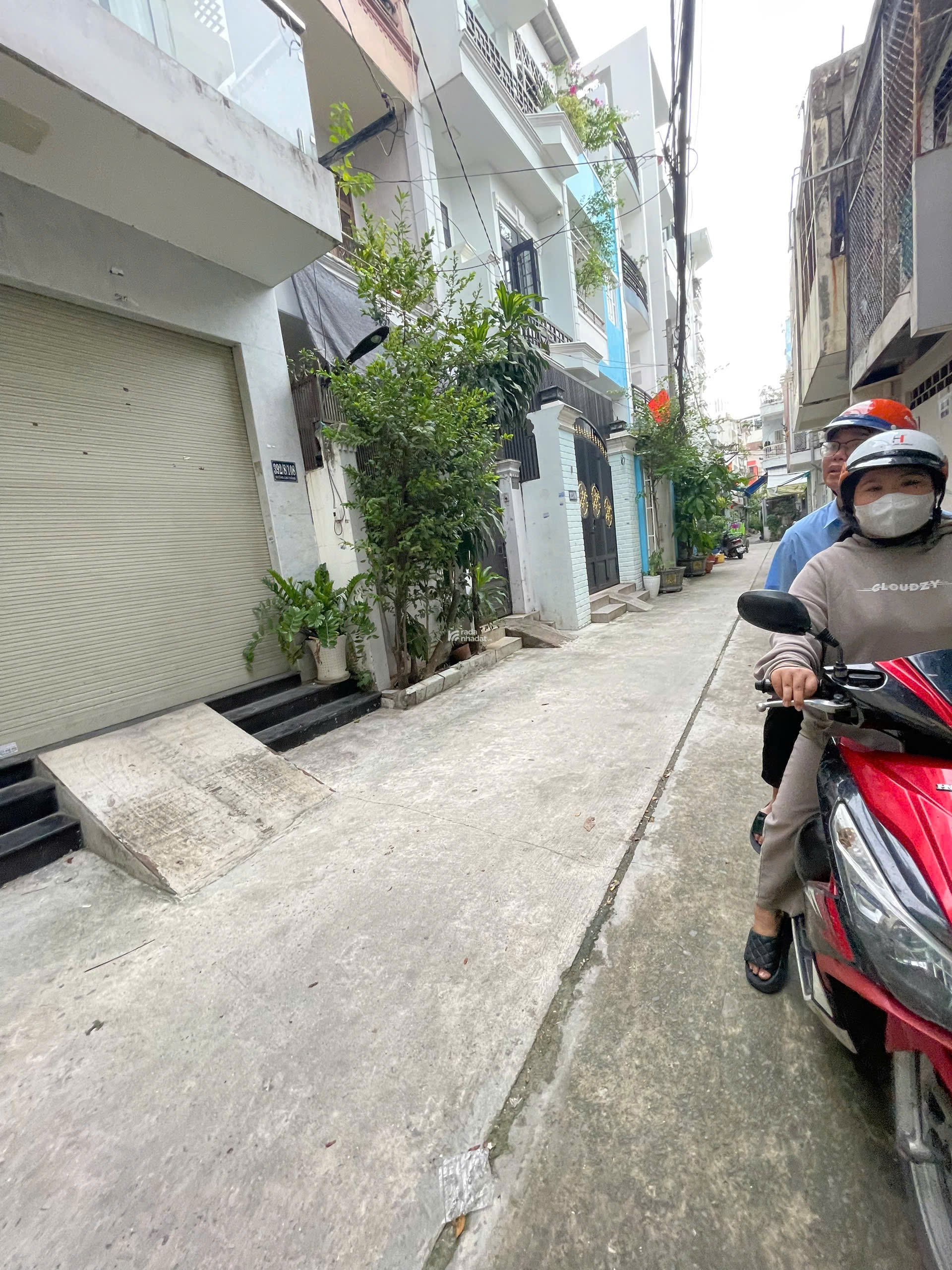 Nhà đẹp Cao Thắng Quận 10, 4x14m, 1 trệt 2 lầu sân thượng ,vị trí cực đắc địa, giá chỉ 13 tỷ