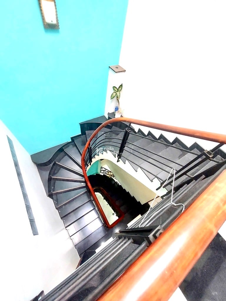 Bán nhà mặt tiền Võ Thành Trang 120m2