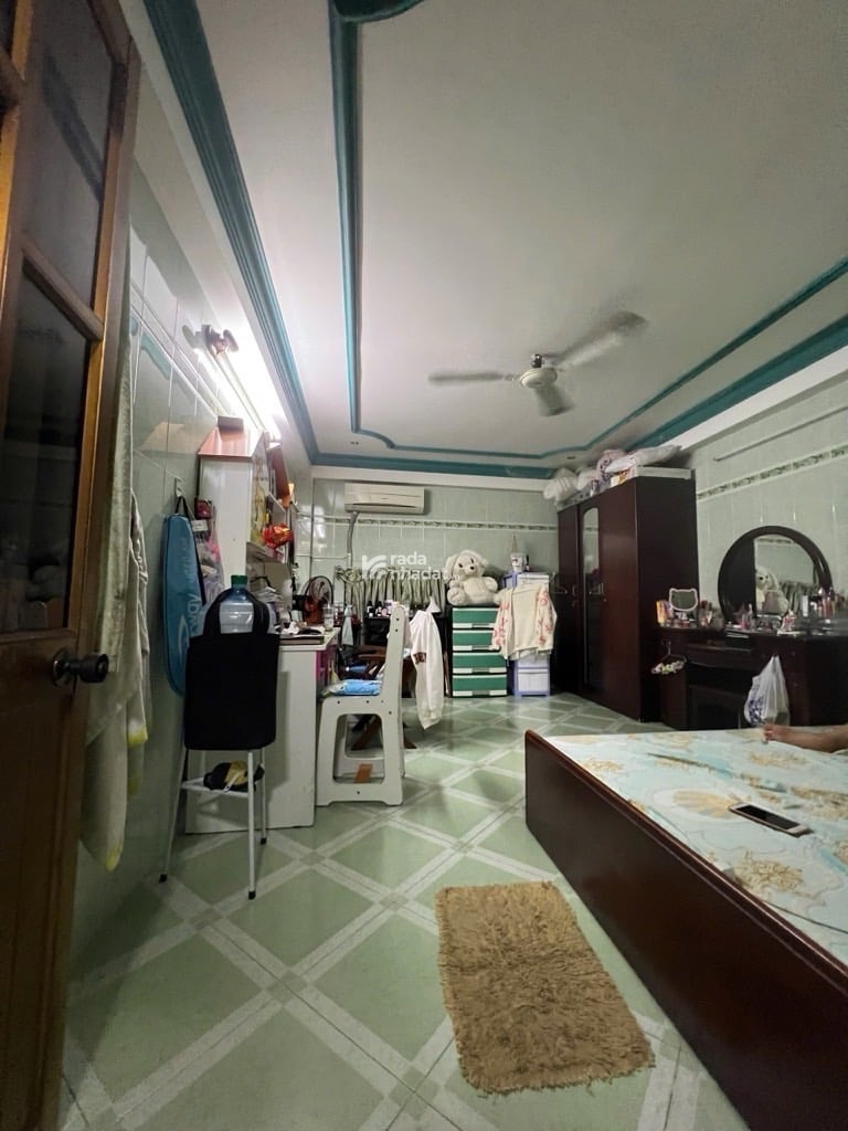 NGAY CẦU CHÀ VÀ- NHÀ MẶT TIỀN KINH DOANH- 5 TẦNG - BÌNH ĐÔNG-Q.8- DT: 70m2- 16 tỷ 5