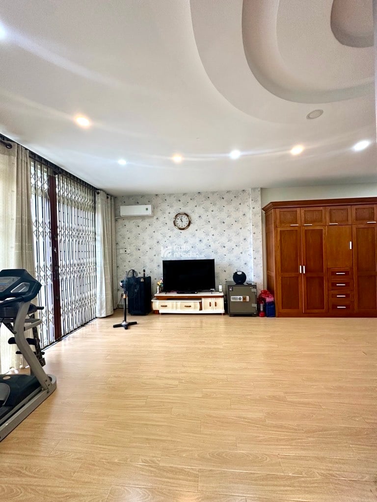 Giảm 1,5 tỷ nhà bán mặt tiền Cao Lỗ 5 tầng, 184m2 (8x23m), tiện làm VP cty, spa, chỉ 27,5 tỷ