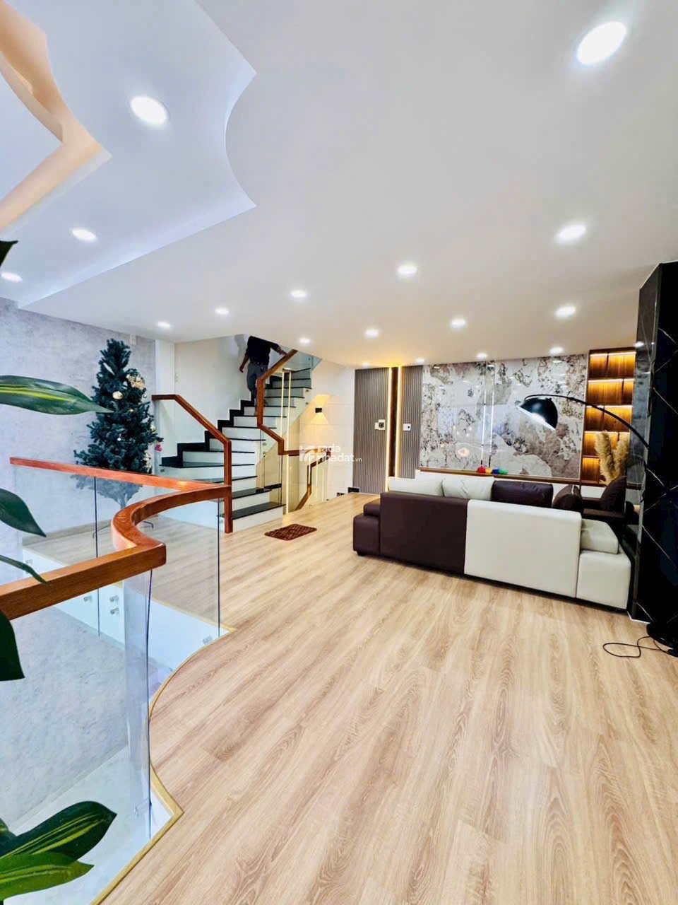 BÁN NHÀ ĐẸP 1/ THẠNH LỘC 49, PHƯỜNG THẠNH LỘC, QUẬN 12
