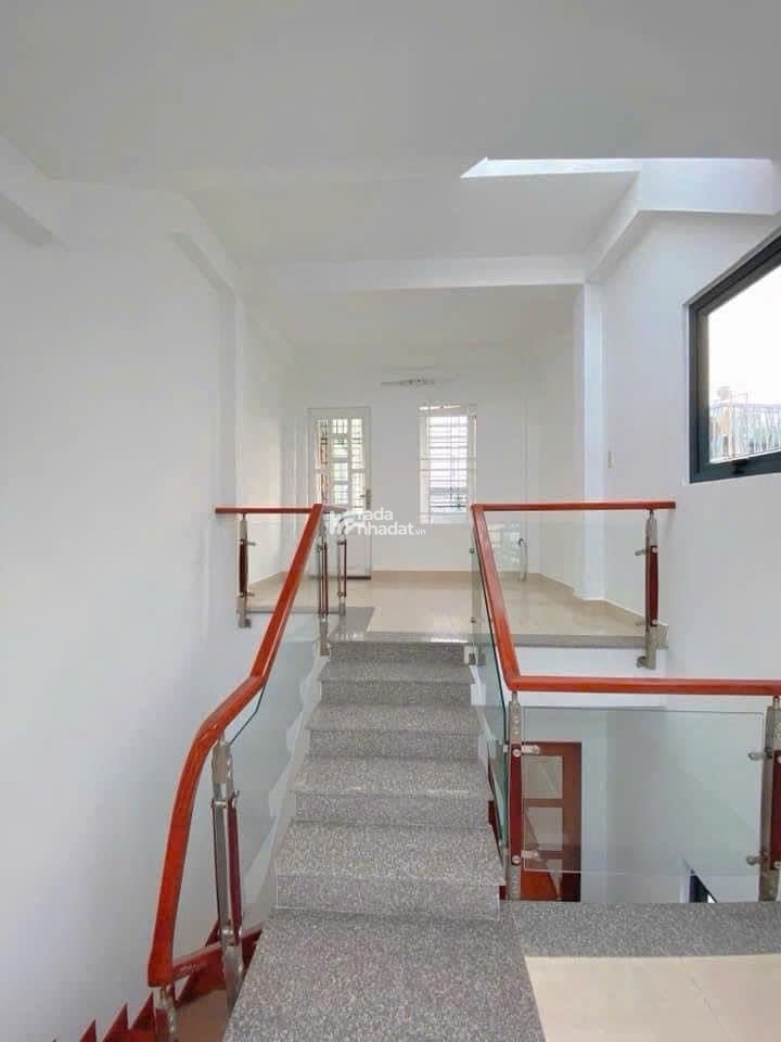 SIÊU PHẨM, HXH ĐINH BỘ LĨNH, BÌNH THẠNH, 41M2 MỚI Ở NGAY. GIẢM 650TR CHỈ CÒN 7.6T TL 