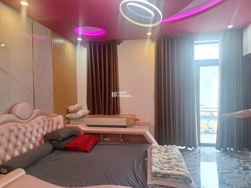 Bán nhà Quận 7 Nhà mới hiện đại 3 tầng 6 phòng ngủ ngang 7x19m chỉ 9 tỷ nhỉnh