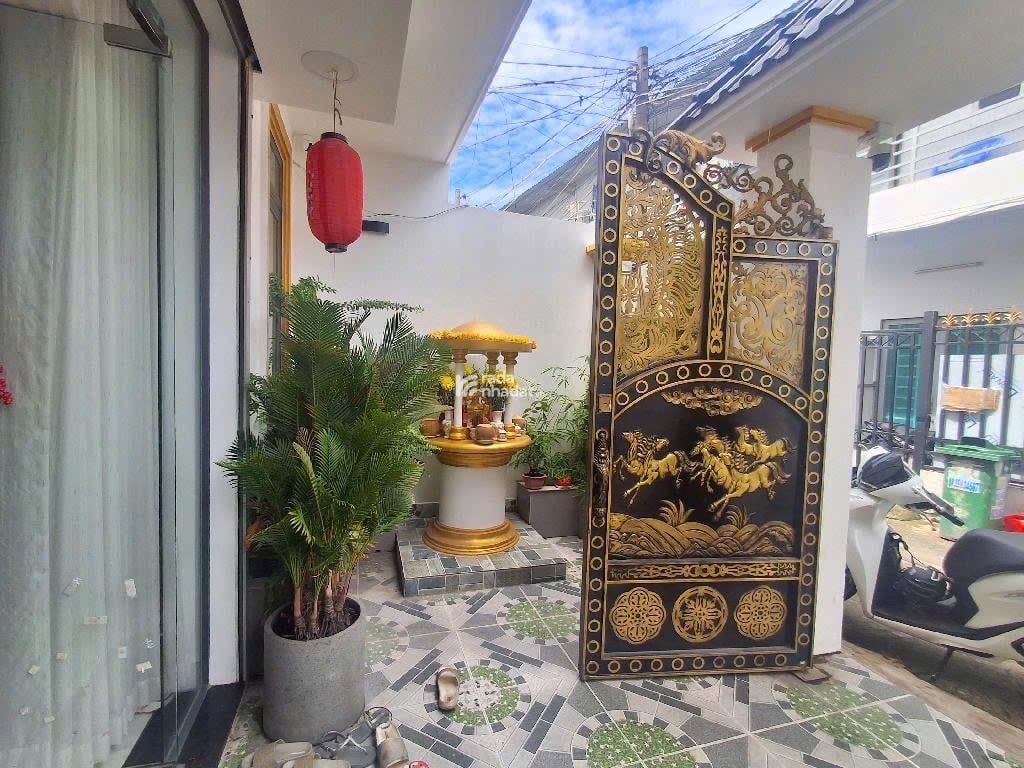 Bán nhà Quận 7 Nhà mới hiện đại 3 tầng 6 phòng ngủ ngang 7x19m chỉ 9 tỷ nhỉnh