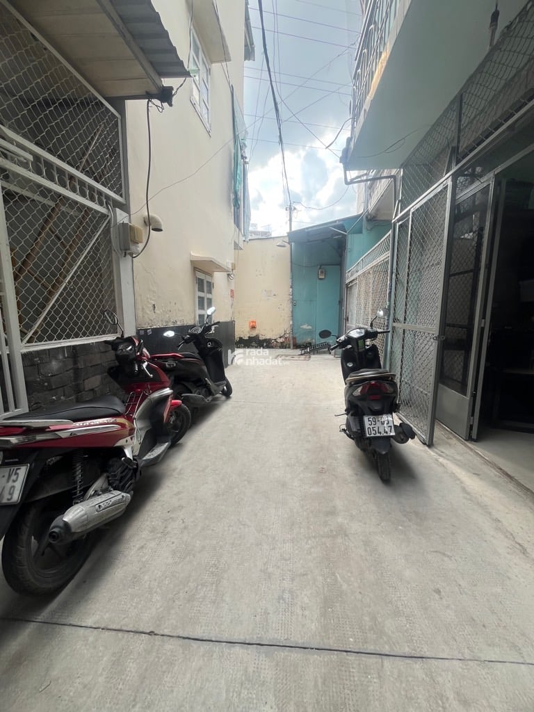 Nhà hẻm thông Vườn Lài 40m2 Chính chủ 4,85 Tỷ