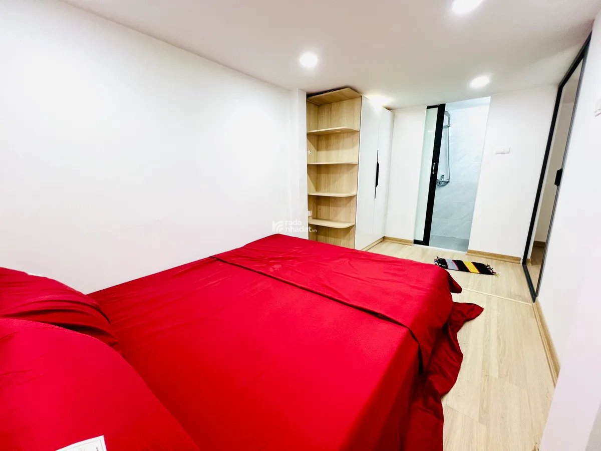 Bán Nhà Minh Khai. Hai Bà Trưng. DT 18m2. MT 3,7m. 5 Tầng. Giá 4,73 Tỷ.