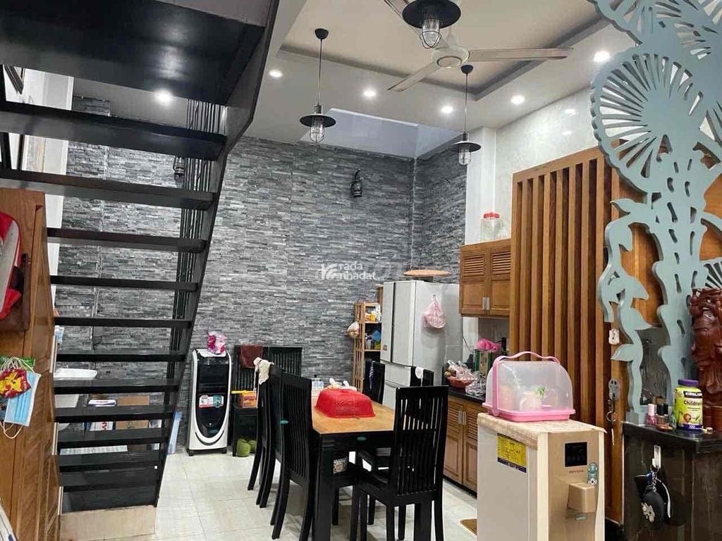 BIỆT THƯ 4 TẦNG - 104M2 - Ô TÔ ĐỂ NHÀ - KHU VIP NGUYỄN QUÝ ANH - TÂN PHÚ