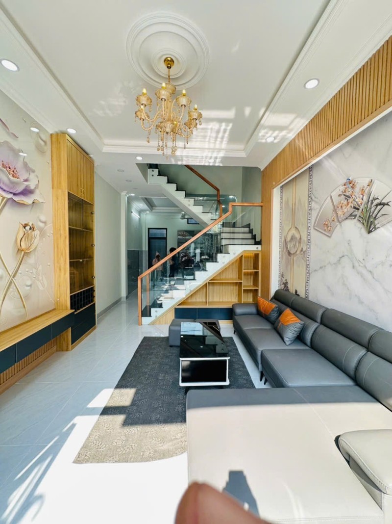 Bán Nhà 4 Tầng Lã Xuân Oai HXH 6m 57m2. Giá 6.69 Tỷ (TĐ - Q9)