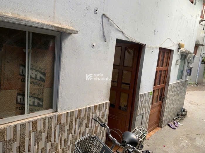 chỉ 2,1 tỷ- nhà 34m2(7,3x5)- Ngay chợ Linh Xuân- 100m ra Đại Học Quốc Gia