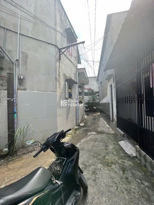 chỉ 2,1 tỷ- nhà 34m2(7,3x5)- Ngay chợ Linh Xuân- 100m ra Đại Học Quốc Gia