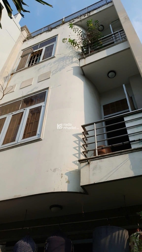 BÁN NHÀ HẺM 778 HUỲNH TẤN PHÁT, P. PHÚ THUẬN, QUẬN 7, 95M2