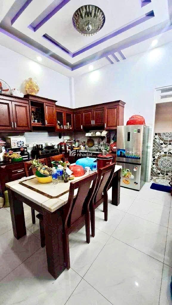 BÁN NHÀ 3 TẦNG - HẺM RỘNG THÔNG THOÁNG - PHƯỜNG TÂN HƯNG - QUẬN 7