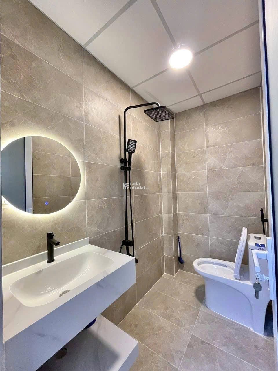 Chủ về quê sống cần bán gấp nhà Âu Dương Lân, Quận 8 giá nhỉnh 3 tỷ, SHR full nội thất