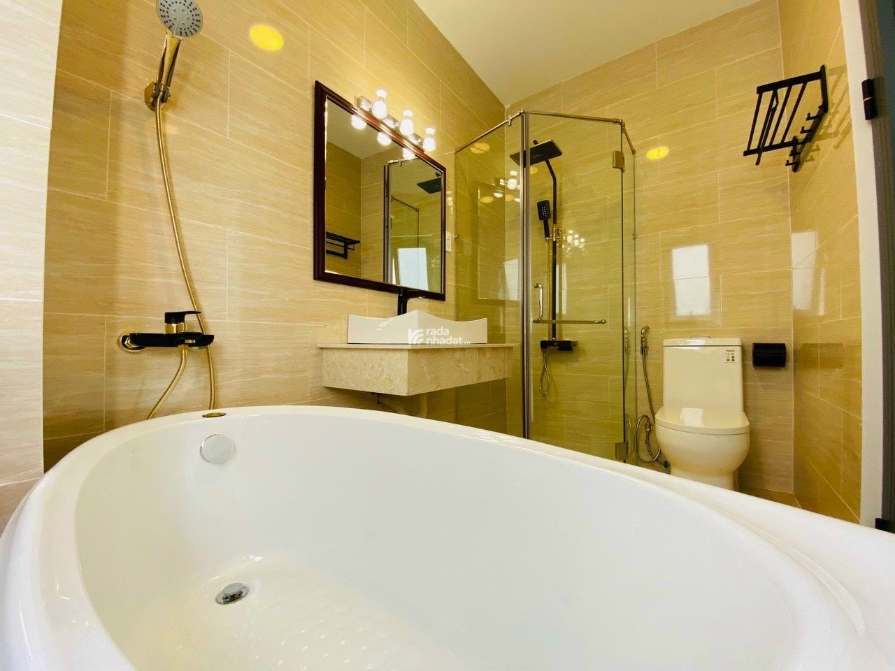 NGANG LỚN 6X7M - BÁN NHÀ MỚI TẶNG FULL NỘI THẤT - NGAY CHỢ CÂY QUÉO, BÌNH THẠNH - GIÁ RẺ HƠN 7 TỶ