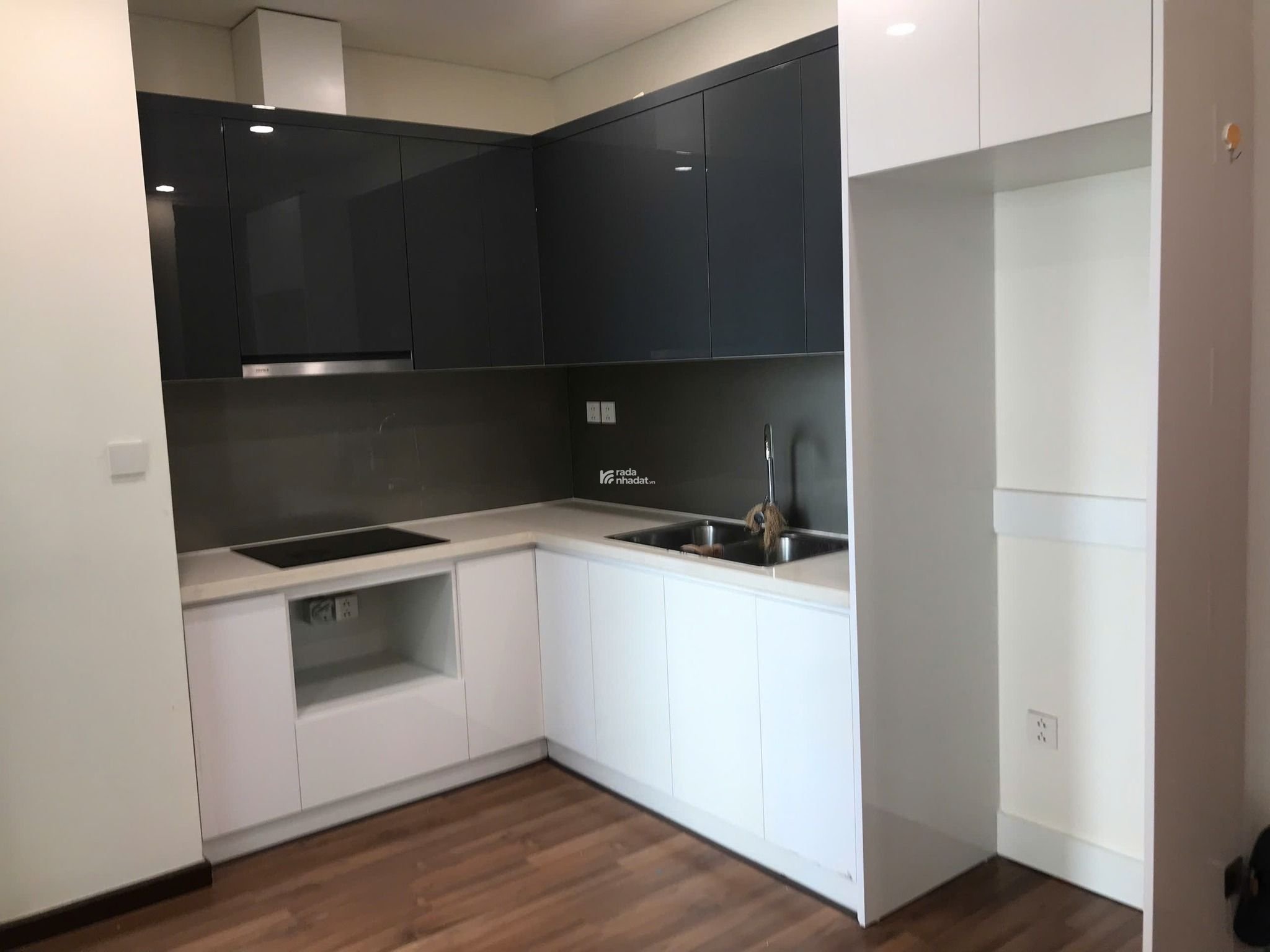 Cho thuê căn hộ Hà Đô Parkside, 80m2, 2 ngủ, full nội thất mới 100%, 16 triệu. LH: 0971 342 ***
