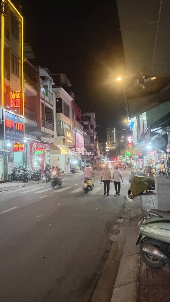 MTKD VIP NGAY CHỢ PHẠM VĂN HAI, TÂN BÌNH, 54M2 CÓ KC TIỆN CẢI TẠO MỚI. GIẢM 750TR CHỈ 16.5T TL 