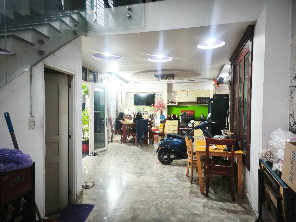 NHÀ NỞ HẬU CĂN GÓC SÁT MT TÂY THẠNH DT 54m2 CHỈ 7.2 TỶ