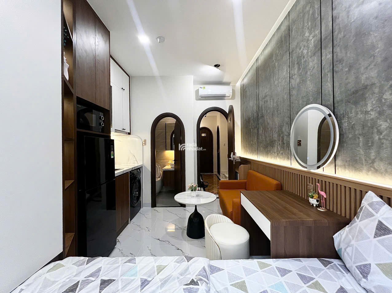 Chính chủ cần bán GẤP nhà HUỲNH VĂN BÁNH, Giá chỉ 5,9 tỷ TL, SHR, LH ngay: 0792179035 ( Mr.Thành )