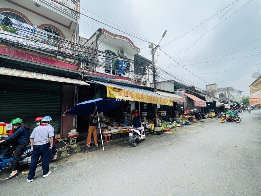 Bán căn nhà trọ mặt tiền KDC 434 ..1kiot, 15 phòng trọ , giá 7,3 Tỷ..Dt 150/ 180m2(5x30)