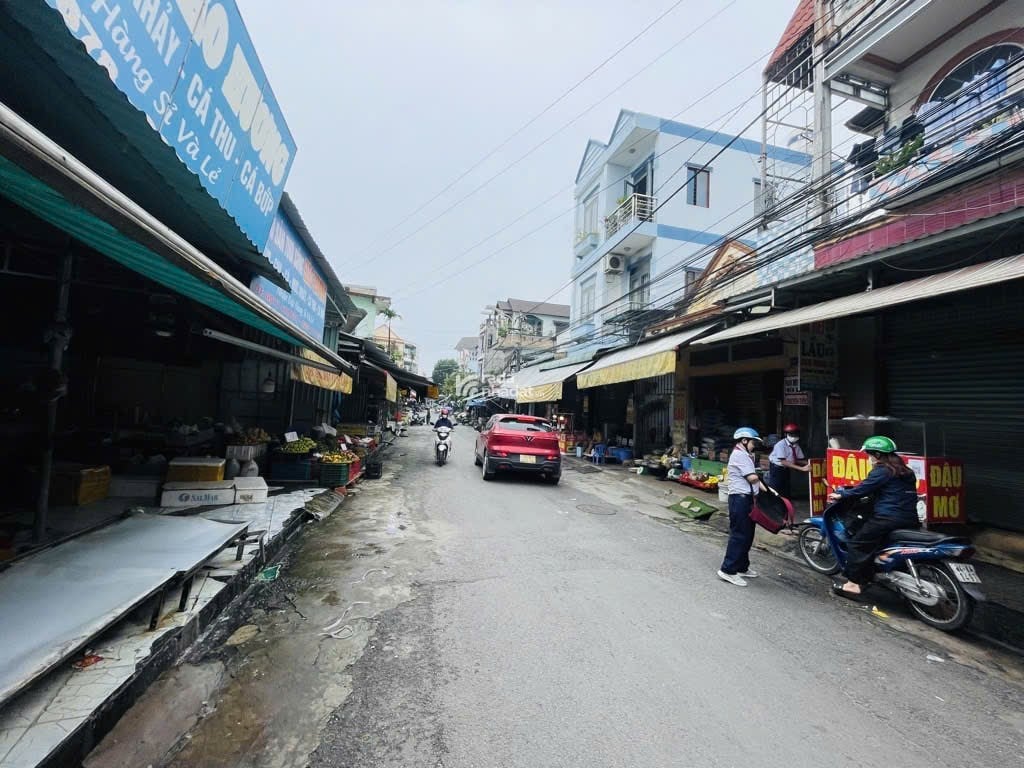 Bán căn nhà trọ mặt tiền KDC 434 ..1kiot, 15 phòng trọ , giá 7,3 Tỷ..Dt 150/ 180m2(5x30)