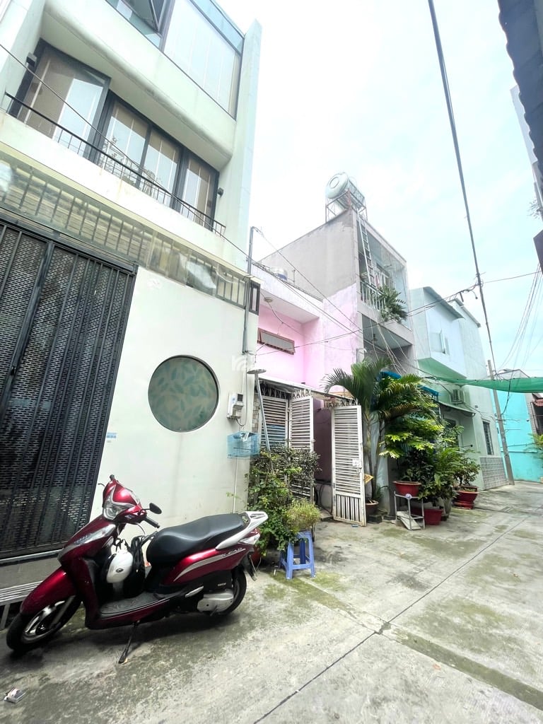 Nguyễn Hữu Tiến -Tây Thạnh -Tân Phú   DT 56M2 ,3 tầng ,4 14    GIÁ 6.9tỷ    NHÀ 2 MẶT HẺM XE HƠI  