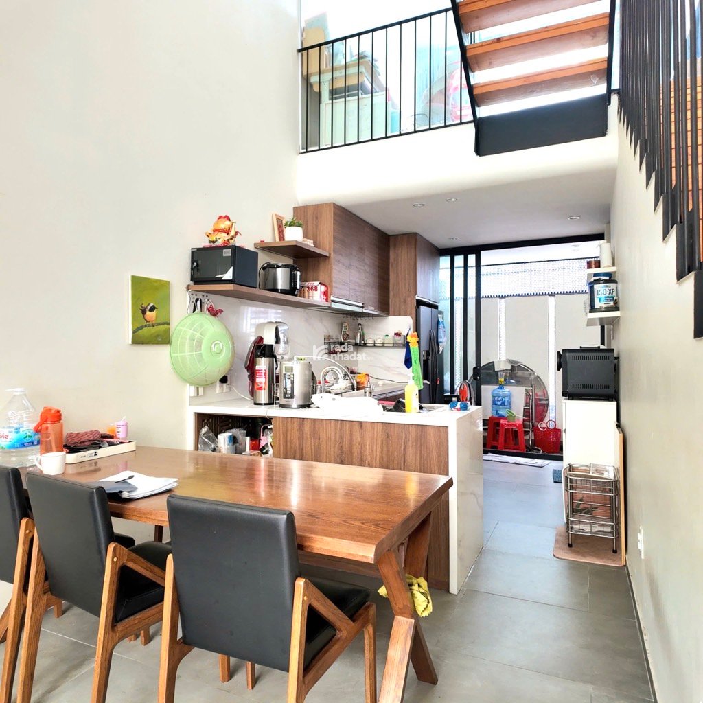 Nguyễn Hữu Tiến -Tây Thạnh -Tân Phú   DT 56M2 ,3 tầng ,4 14    GIÁ 6.9tỷ    NHÀ 2 MẶT HẺM XE HƠI  