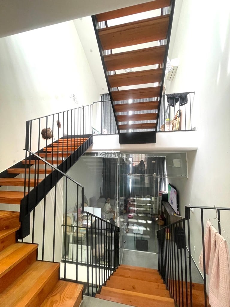 Nguyễn Hữu Tiến -Tây Thạnh -Tân Phú   DT 56M2 ,3 tầng ,4 14    GIÁ 6.9tỷ    NHÀ 2 MẶT HẺM XE HƠI  