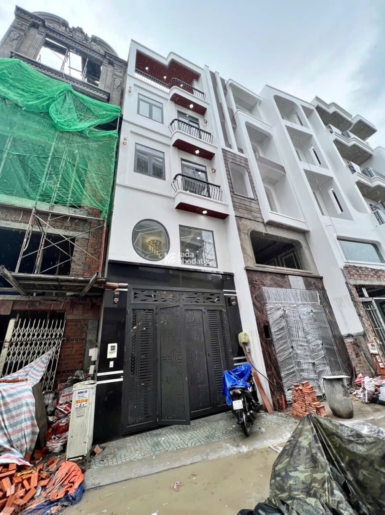 5 TẦNG MÃ LÒ- SÁT BỆNH VIỆN BÌNH TÂN-  DT: 4.3*13M- 7 TỶ 2