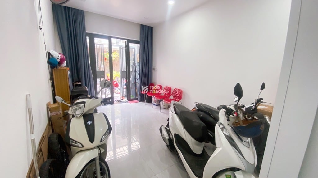  Lê Văn Sỹ  Phường 13  P. Phú Nhuận