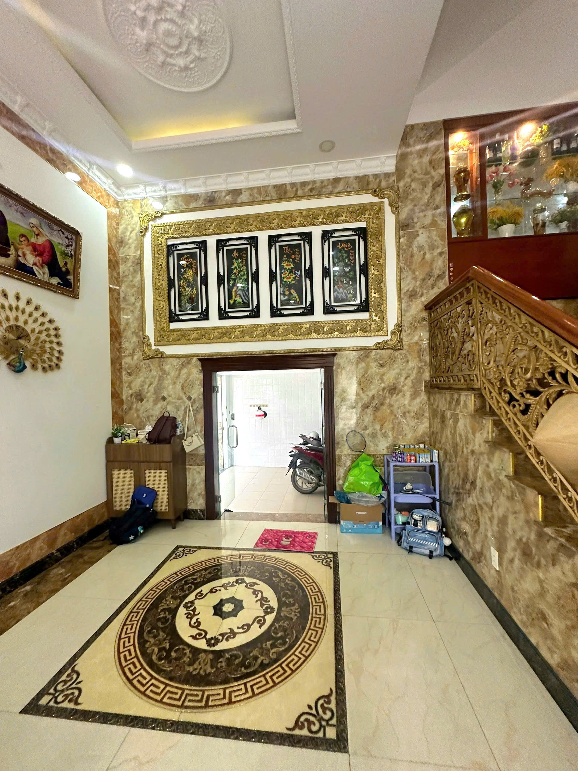 BIỆT THỰ  3 TẦNG , 100m2, KHU TOÀN BIỆT THỰ - AN NINH- P. BHH, BÌNH TÂN 