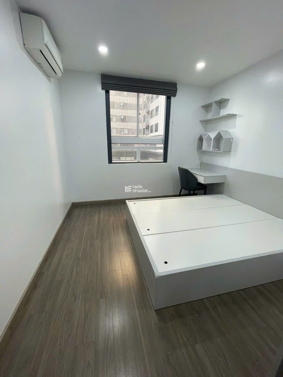 CHO THUÊ GOLDEN PALM - 21 LÊ VĂN LƯƠNG 105m2, 2 PHÒNG NGỦ giá chỉ 20 triệu/tháng LH: 0372,364.390