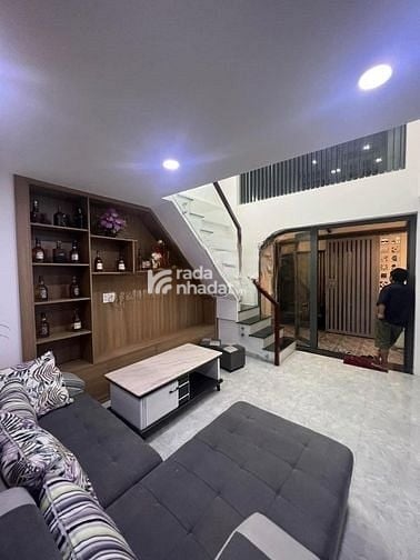 Cần bán gấp nhà hẻm xe hơi Hàn Hải Nguyên,Quận 11,dt:62m2,2tỷ50