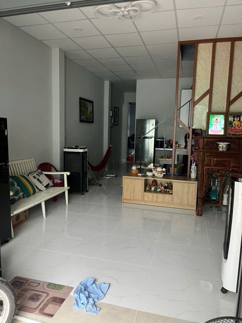 Bán Nhà HXH Nguyễn Duy Trinh - 2Tầng - Có Dòng Tiền 7 Triệu/Tháng. Giá Nhỉnh 4 Tỷ 