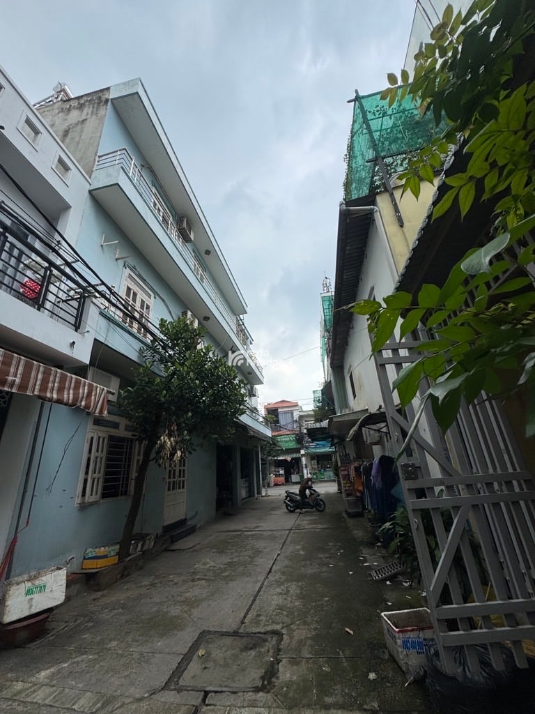 Bán nhà gần AEON tân phú phường bình hưng hoà