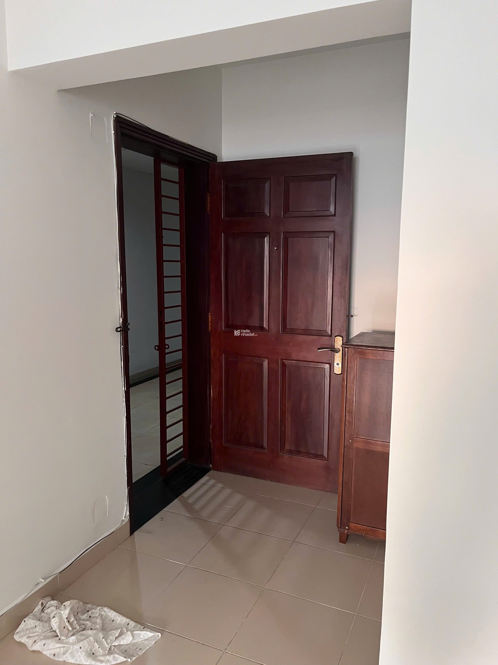 Chị thuê căn hộ chung cư Bàu Cát 2