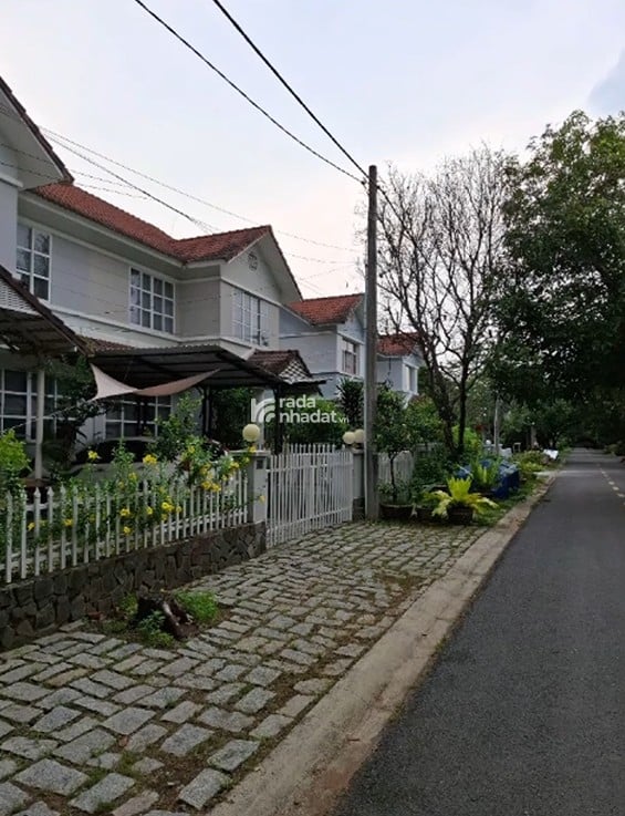 BIỆT THỰ CỦ CHI - KHU DUY NHẤT QUI HOẠCH PHỨC HỢP ĐỦ MỌI TIỆN ÍCH .250M2 - GIÁ .9.99 TỶ