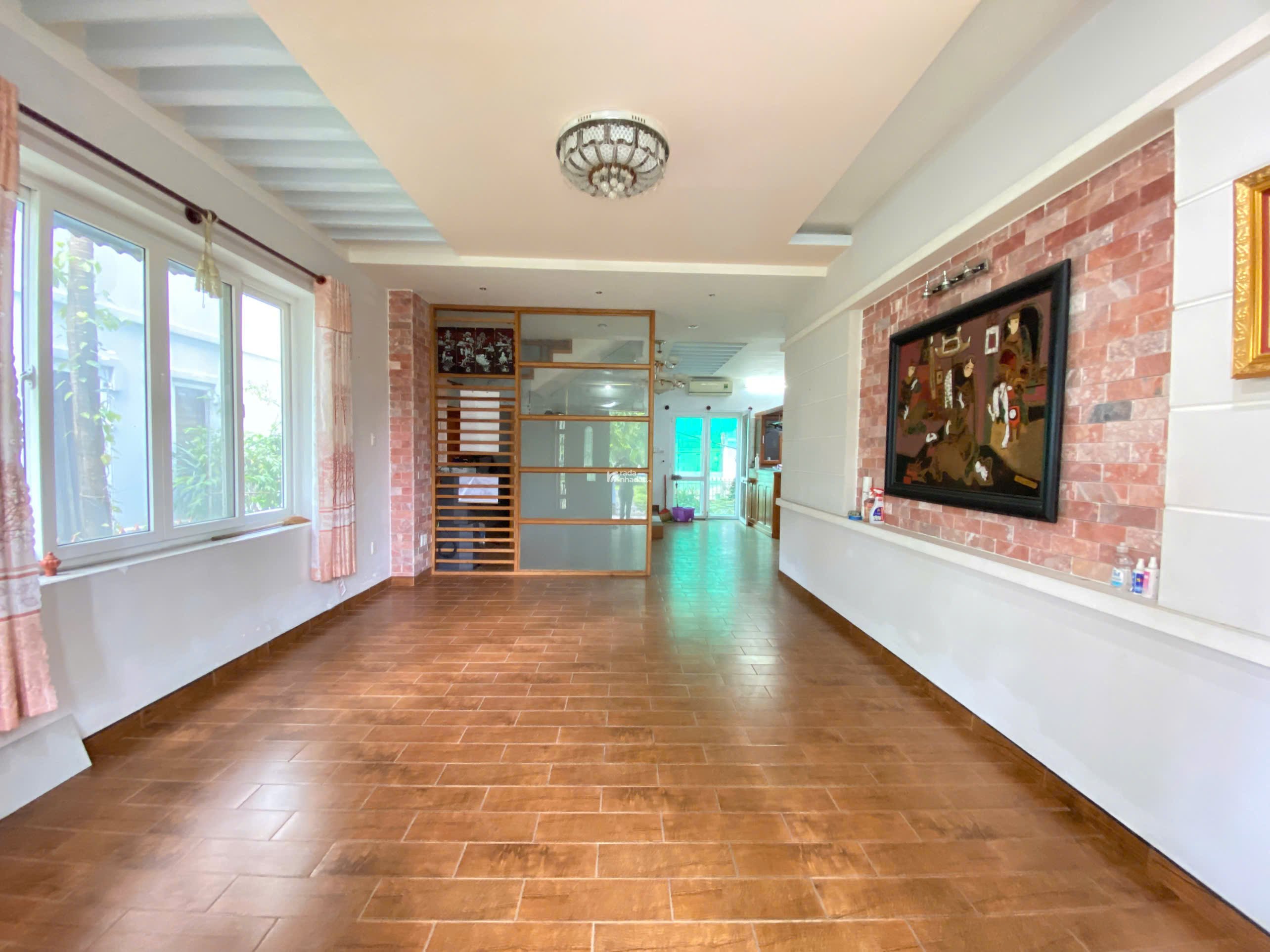 BIỆT THỰ CỦ CHI - KHU DUY NHẤT QUI HOẠCH PHỨC HỢP ĐỦ MỌI TIỆN ÍCH .250M2 - GIÁ .9.99 TỶ