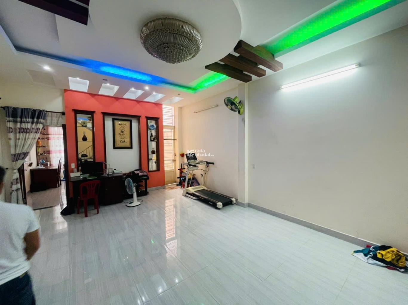 NHÀ 4 TẦNG TÂN PHÚ - 135M2 - NGANG 5M - 6PN - ĐƯỜNG NHỰA 8M - GIÁP TÂN BÌNH