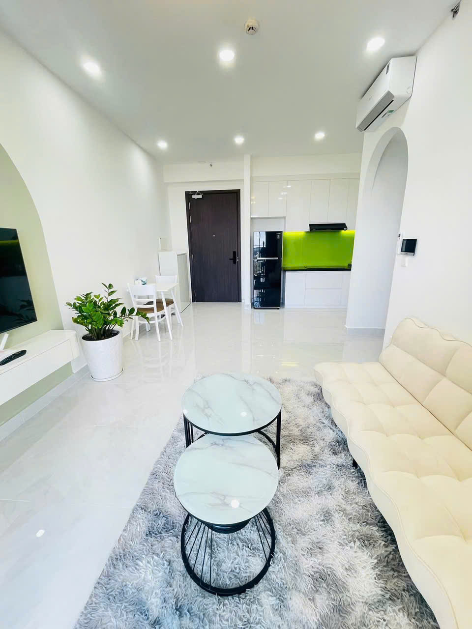 Cho thuê căn hộ 1PN1WC full nội thất - 14,5 triệu/tháng - Celesta Rise