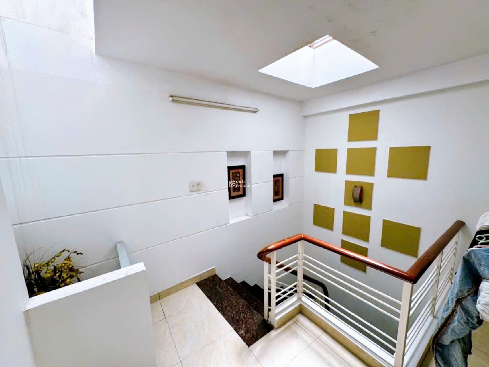 Bán nhà đẹp Trần Quang Diệu - QUẬN 3 - 4.3 x 14 m - 5 Tầng - 9 tỷ