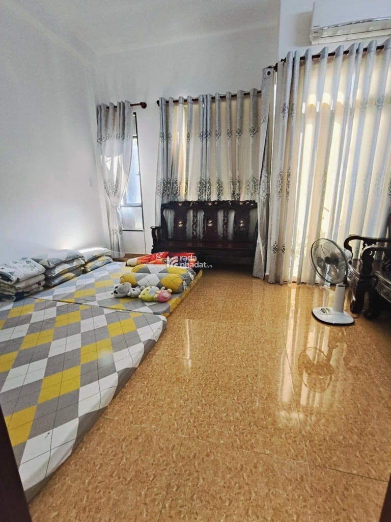 4 TẦNG BÔNG SAO PHƯỜNG 5, QUẬN 8 DT: 4.8*10M- 8 TỶ 2